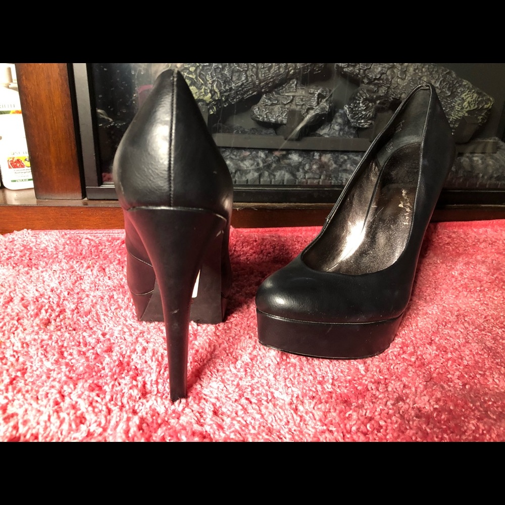 Black Pump Heels
